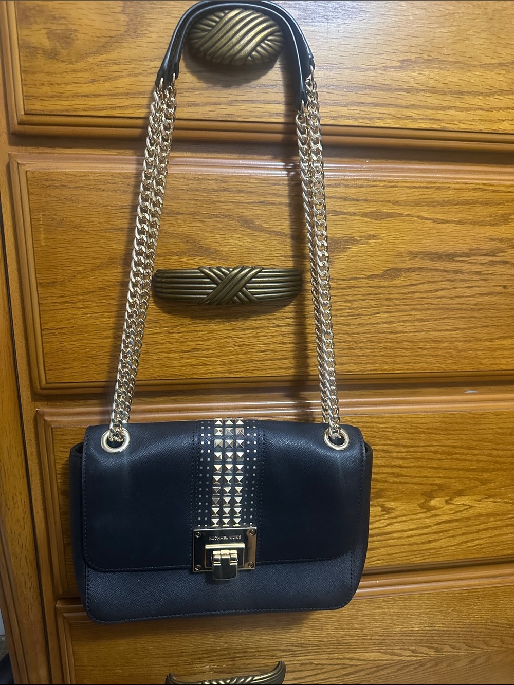 NWOT Michael Kors Tina Studded Medium Black Chain crossbody bag purse
